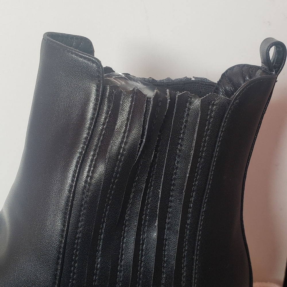 Women's Winter Black Boot - Picture 4 of 5